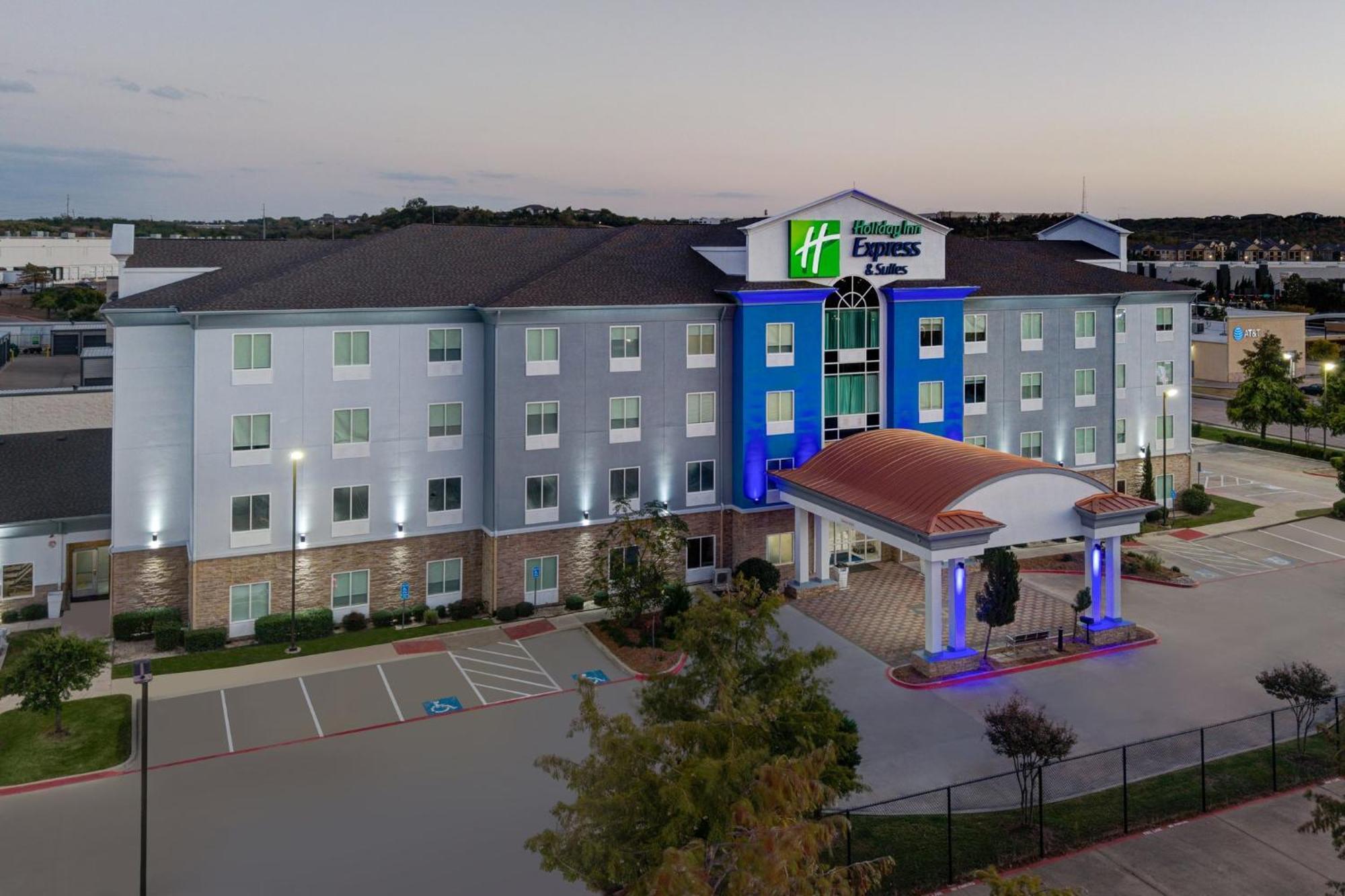 Holiday Inn Express Hotel & Suites Dallas West By Ihg Экстерьер фото