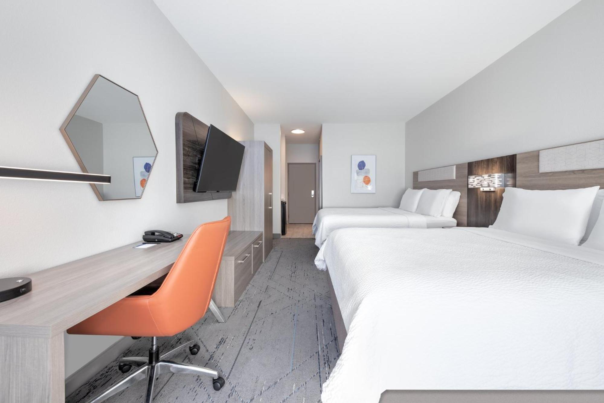 Holiday Inn Express Hotel & Suites Dallas West By Ihg Экстерьер фото